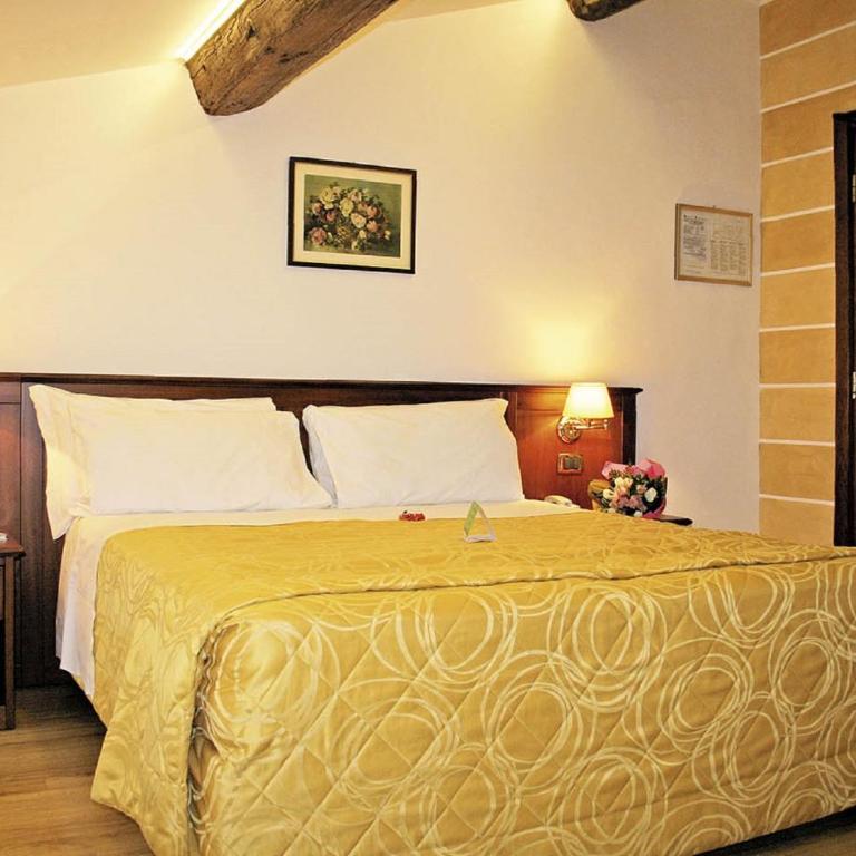 Hotel Aurora - Double or Twin Room - 1