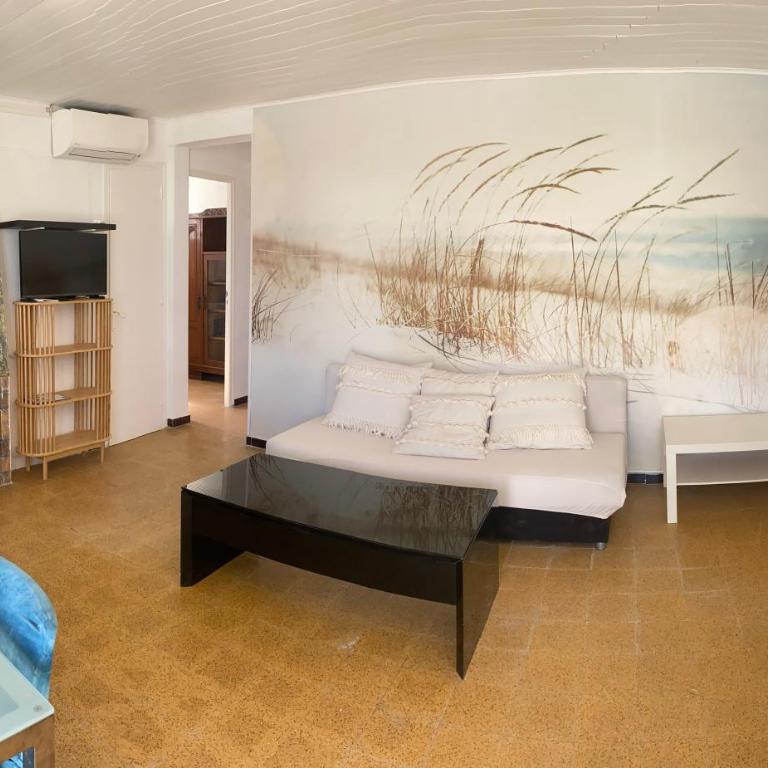 Grande maison plein centre - Three-Bedroom House - 4