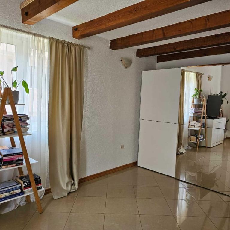 Apartments Carpe Diem - Deluxe Top Floor Apartment with Balcony and Partial Sea View - 2