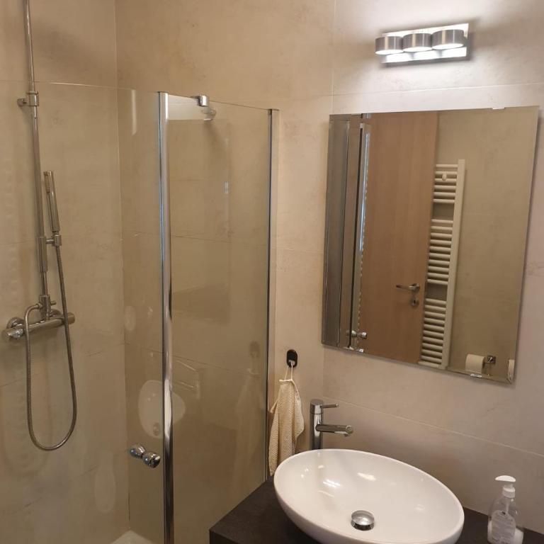 VINC & TROTTI HOUSE OF DÈJÀ-VU - Apartamento de 2 dormitorios - 11