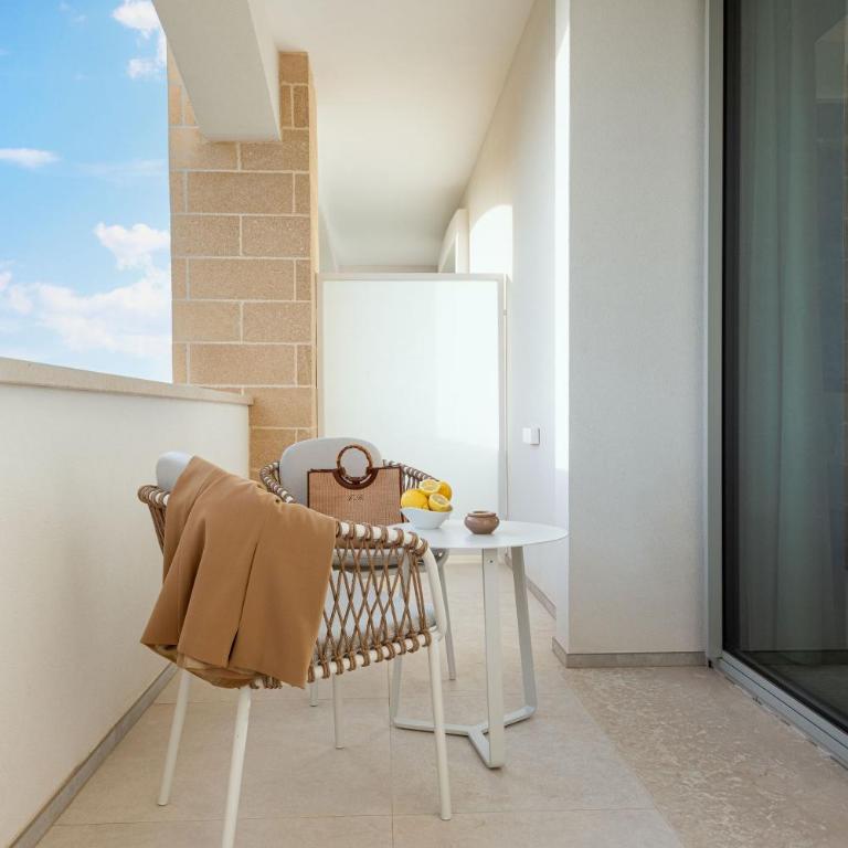 Torre Assunta Hotel - Camera Matrimoniale Deluxe con Balcone o Patio - 6