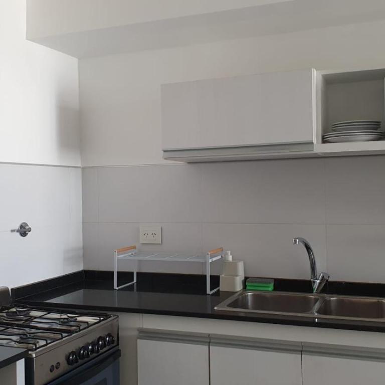 Madryn Alegra - céntrico, balcón con vista a la ciudad - Apartamento de 1 dormitorio - 8