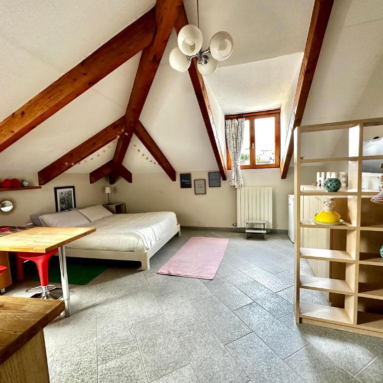 Loft centro storico Tommaso - One-Bedroom Apartment - 8