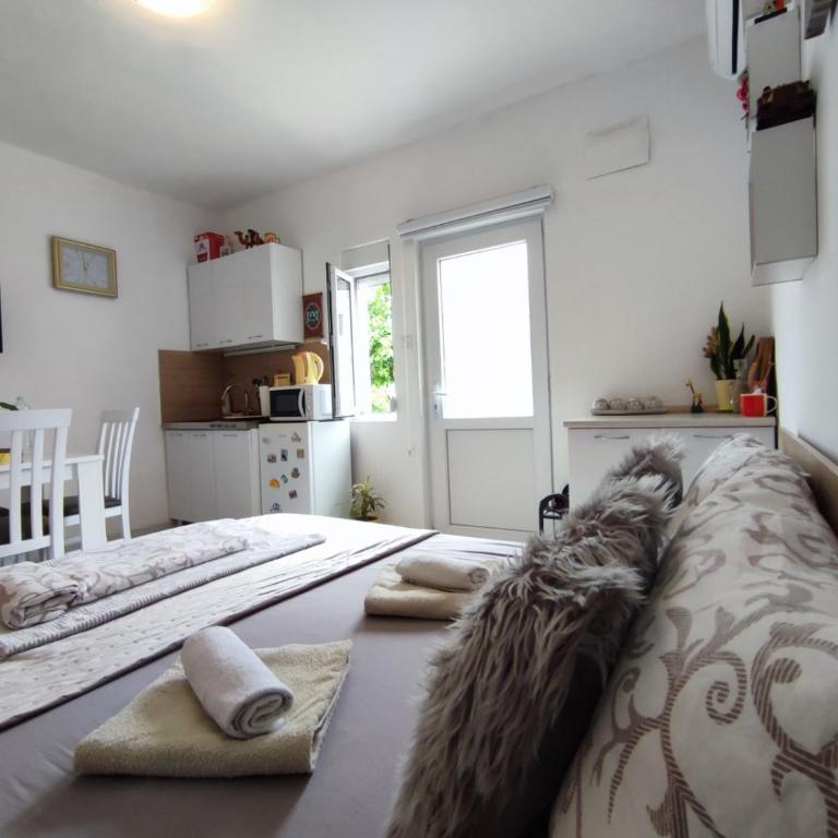Apartments Željka-Dobrota - Two-Bedroom Apartment - 20
