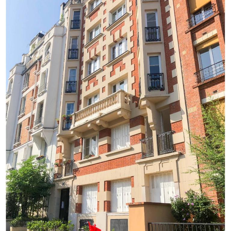 Bright & Cozy Paris Apartment with Balcony - Appartement 1 Chambre - 11