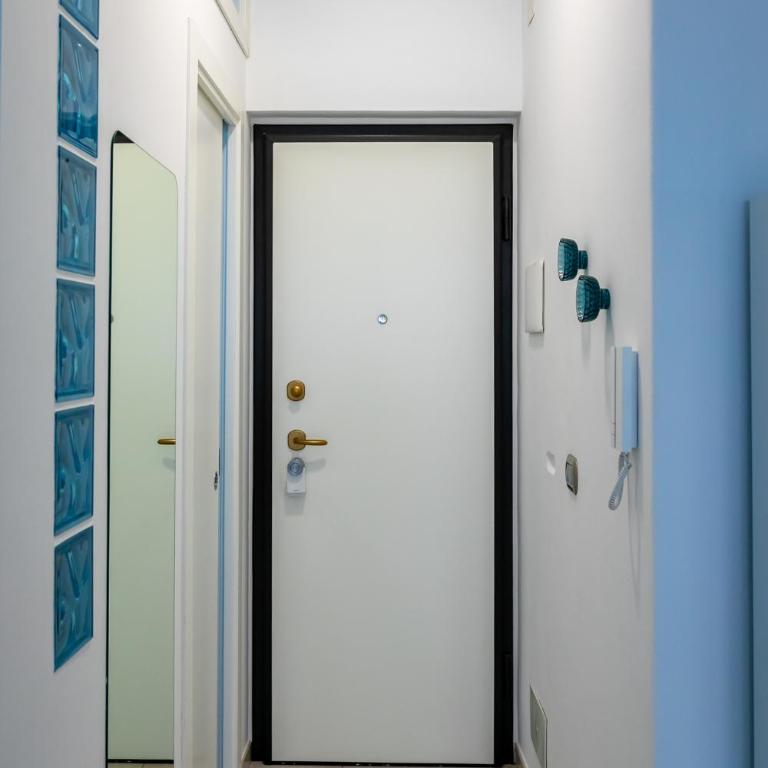 Il Balcone sul Mare - One-Bedroom Apartment with Sea View and Balcony - 13