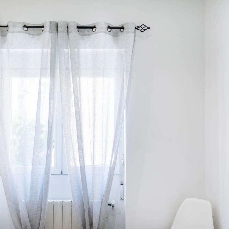 Pajaritos Suites junto a centro, estación de tren y plaza de toros - Three-Bedroom Apartment - 29