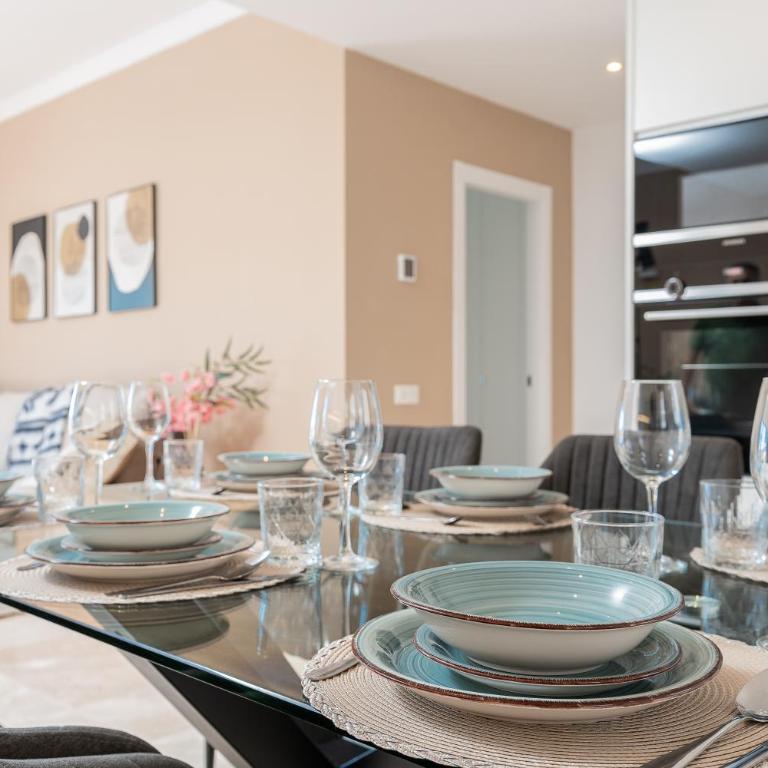 Sea View Penthouse - Magical Resort in the Heart of the Golf Paradise - Paraíso Pueblo, Benahavís - Apartment - 11