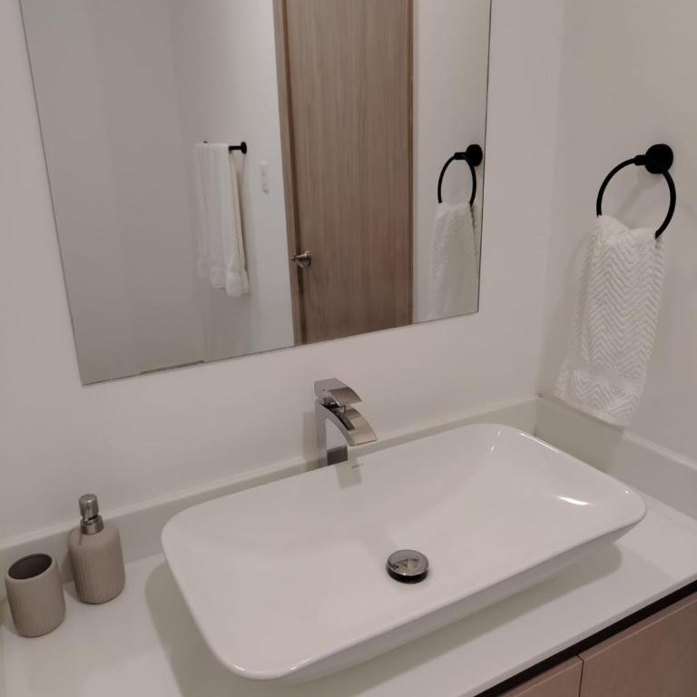 Guayaquil, Apartamentos en Barrio Las Peñas, LA ROSA DEL RIO Exclusividad, Hermosa Vista, Descanso y Turismo - Apartamento de 2 dormitorios con vistas al río - 6