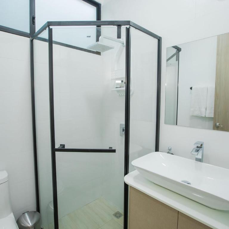 Guayaquil, Apartamentos en Barrio Las Peñas, LA ROSA DEL RIO Exclusividad, Hermosa Vista, Descanso y Turismo - Apartamento de 3 dormitorios con vistas - 14