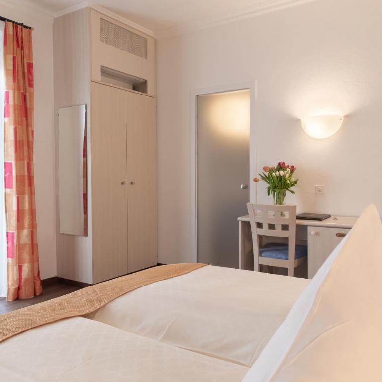 Hotel Tobler - Camera Matrimoniale Comfort con Vista Lago - 5