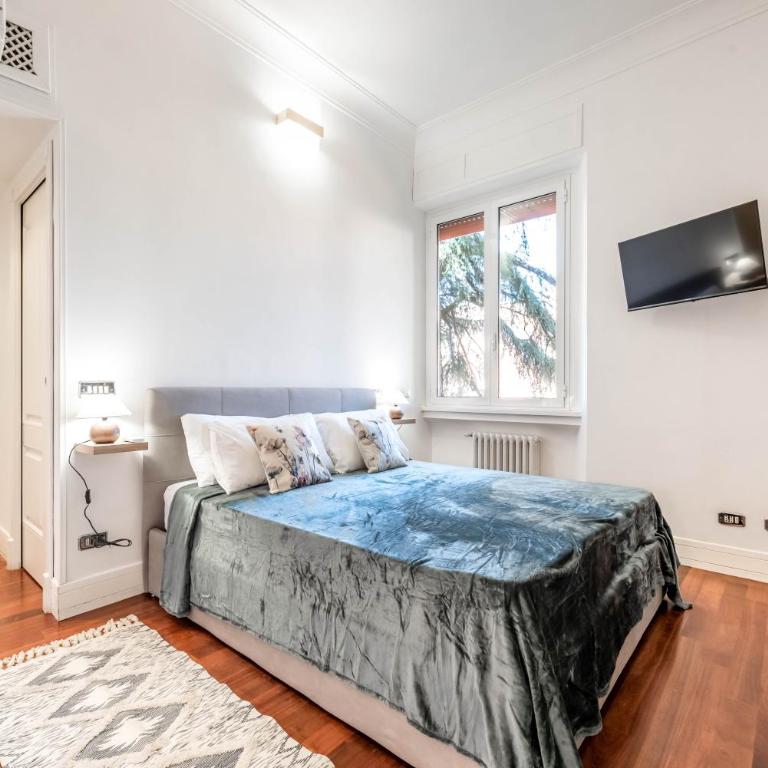 Splendida guest house a Villa Ada - Appartamento con 2 Camere da Letto - 2