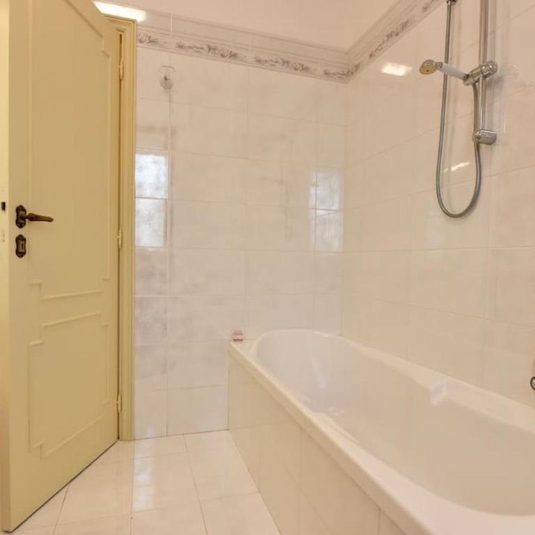 Superior 2 bed apt AC Parking WiFi - Sirolo centro - Two-Bedroom Apartment - 18
