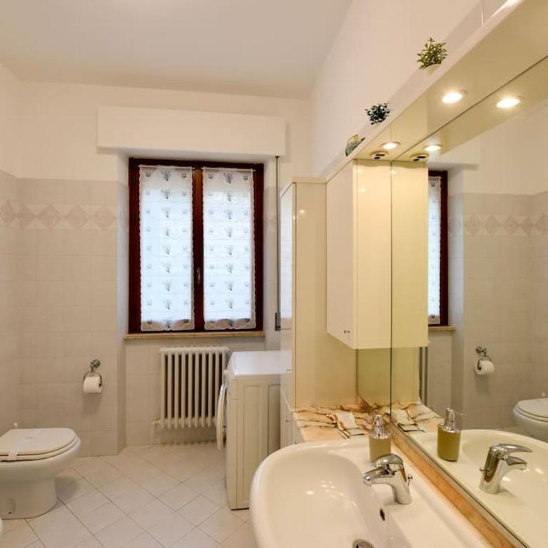 Superior 2 bed apt AC Parking WiFi - Sirolo centro - Two-Bedroom Apartment - 20