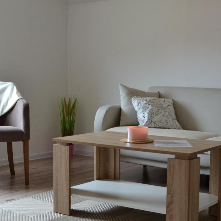 Hills Holiday House - Two-Bedroom Townhouse - 10