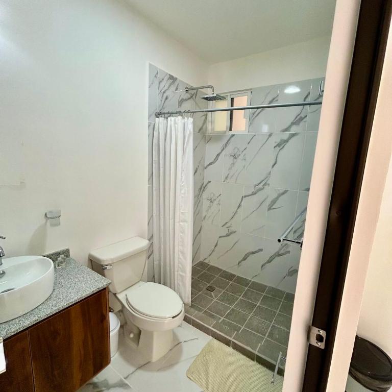 Depa en Playa 7min Mar y 5ta Av - Two-Bedroom Apartment - 9