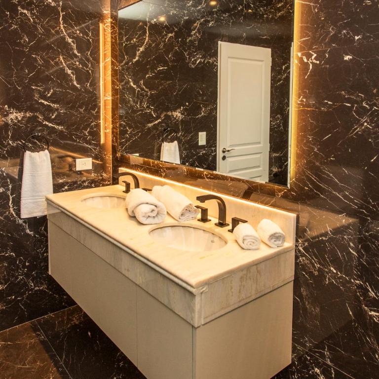 Luxury House Villa Devoto - Casa de 2 dormitorios - 35