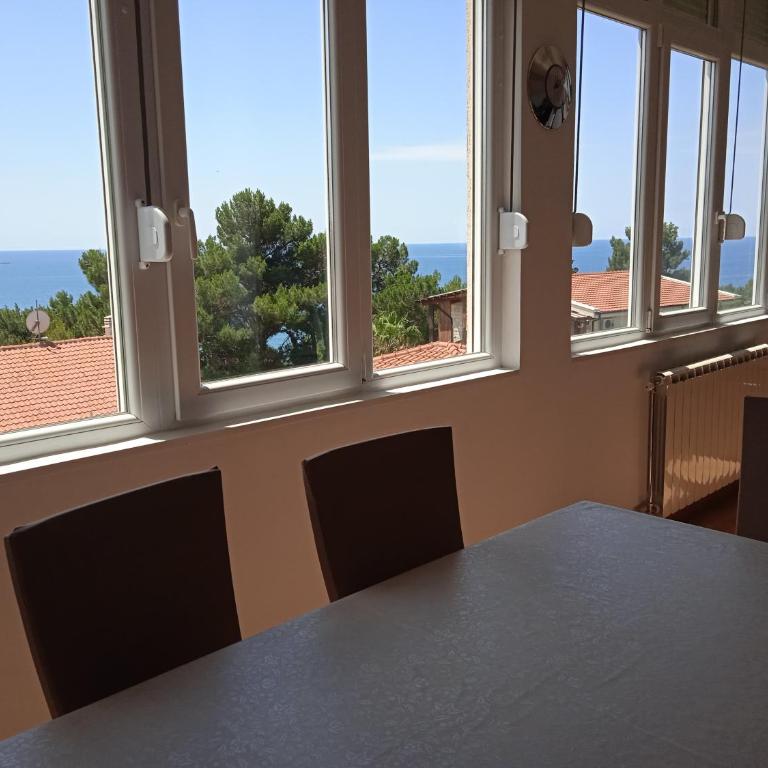 Comfort Apartments - Apartment with Sea View - 24