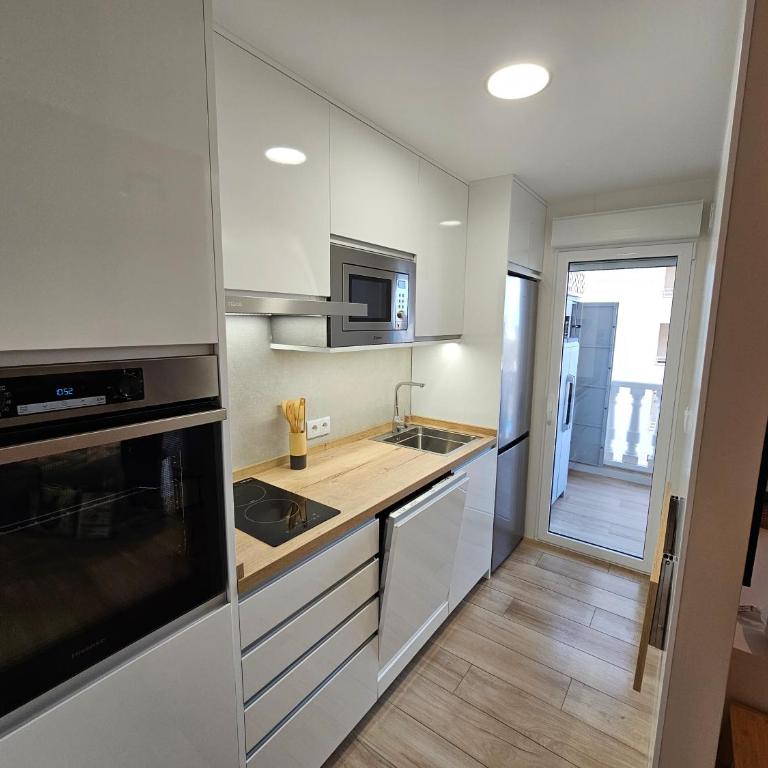 Arenales Sol y Playa Galatea III - Apartamento de 2 dormitorios - 11