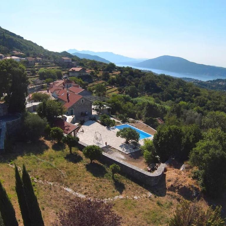 Boka Fig Village Rustic luxury with a view & pool - Villa - 23