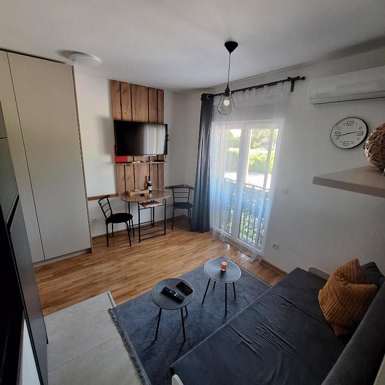 studio-apartman ,,ISSA,, - Apartman sa 1 Spavaćom Sobom - 5