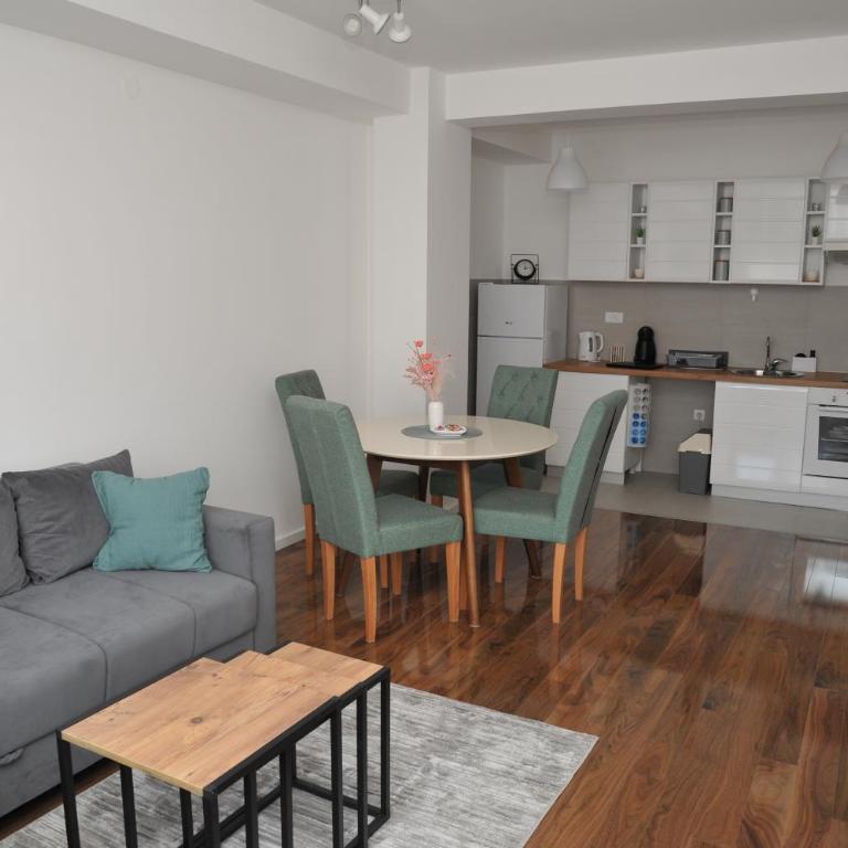 Family Apartment Good Day-Free Parking - Apartman sa 2 Spavaće Sobe - 17