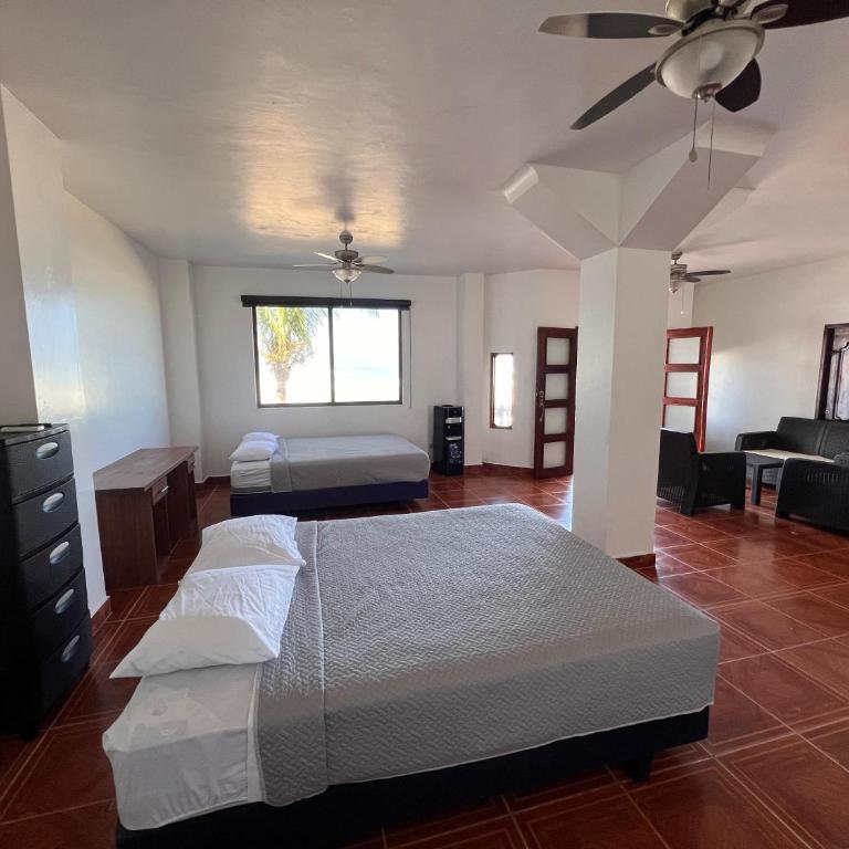 Suite Frente al Mar - Suite con vistas al mar - 4