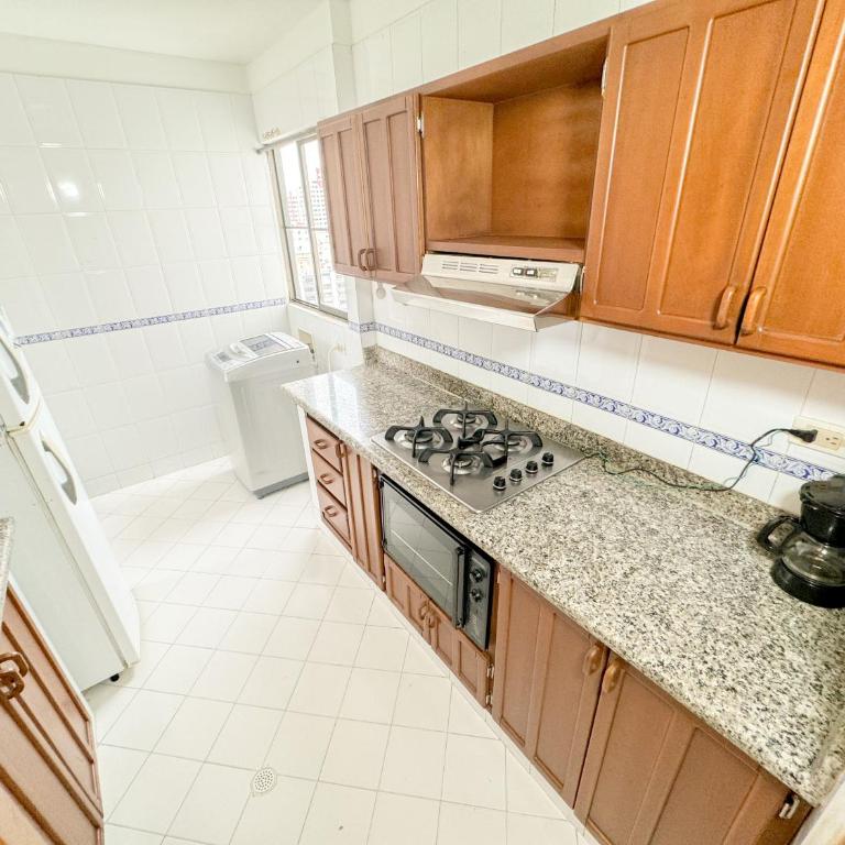 Apartamentos cerca a la playa, Los Laureles - By Bedviajes - Two-Bedroom Apartment with Sea View - 16