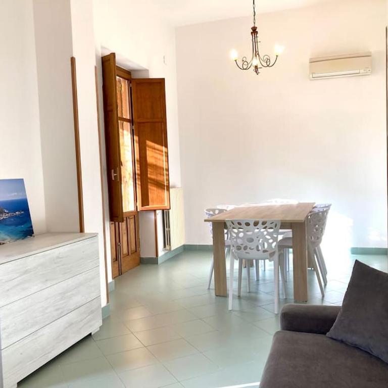 Villa Orlando Mondello - Two-Bedroom Villa - 35