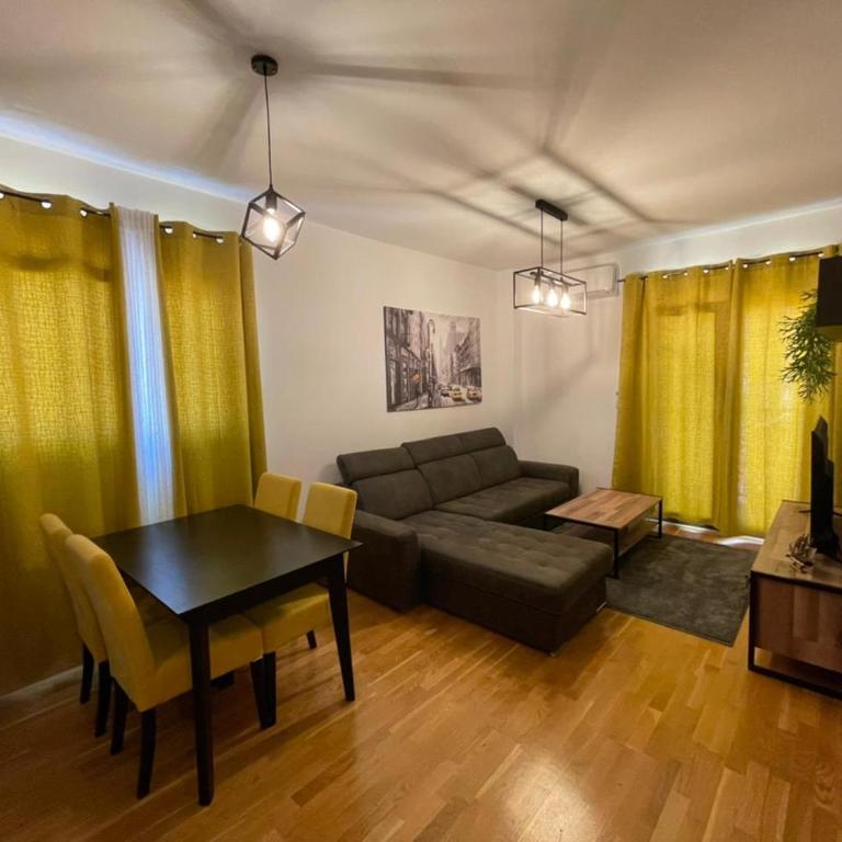 Urban Lux apartment Budva - Apartman sa 1 Spavaćom Sobom - 7