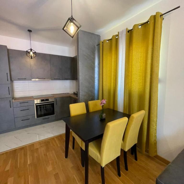 Urban Lux apartment Budva - Apartman sa 1 Spavaćom Sobom - 9