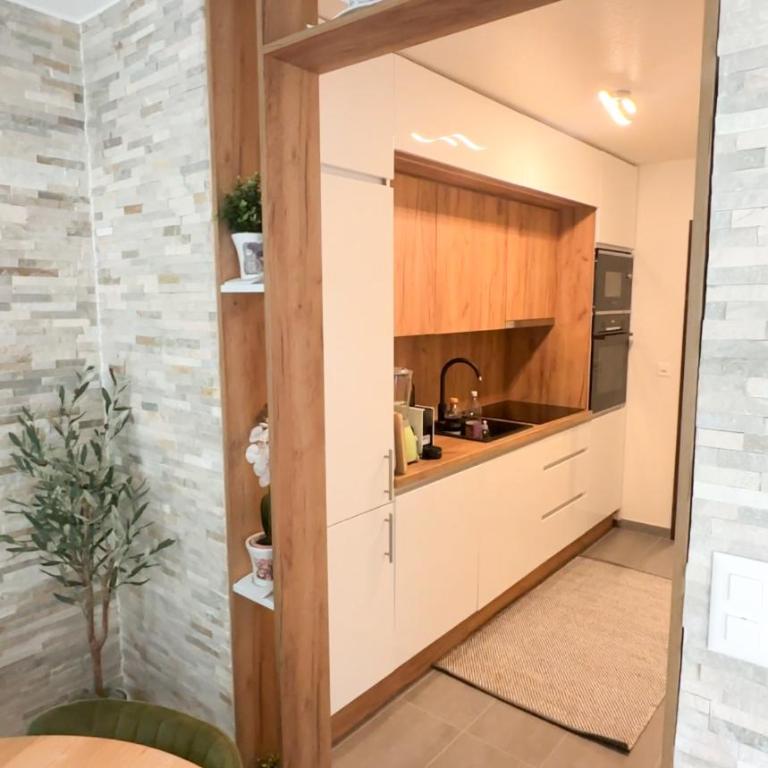 Appartement moderne et spacieux avec 2 belles terrasses vu sur montagne - Apartment mit 2 Schlafzimmern - 10