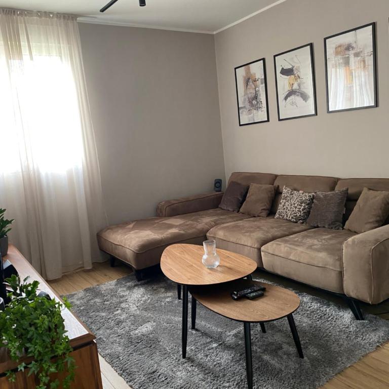 Original Sunny place - Apartman sa 2 Spavaće Sobe i Pogledom na Grad - 3