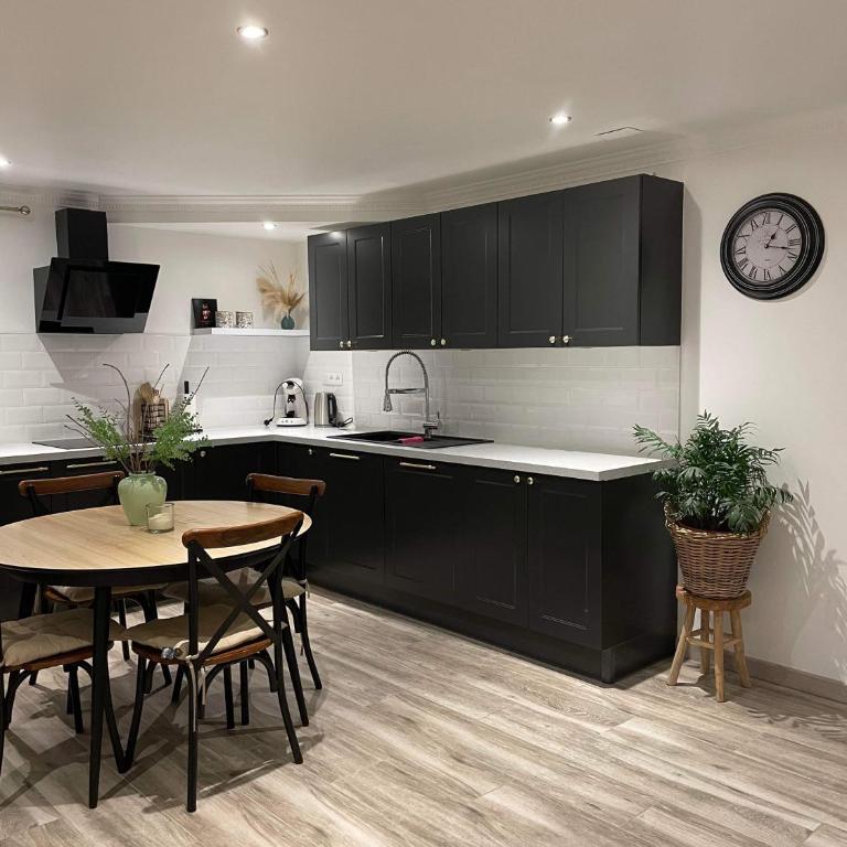 Maison avec cheminée et jardin près des commerces - Casa con 1 Camera da Letto - 7