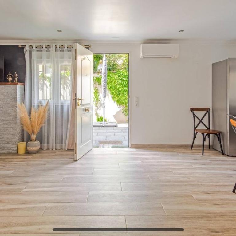 Maison avec cheminée et jardin près des commerces - Casa con 1 Camera da Letto - 2