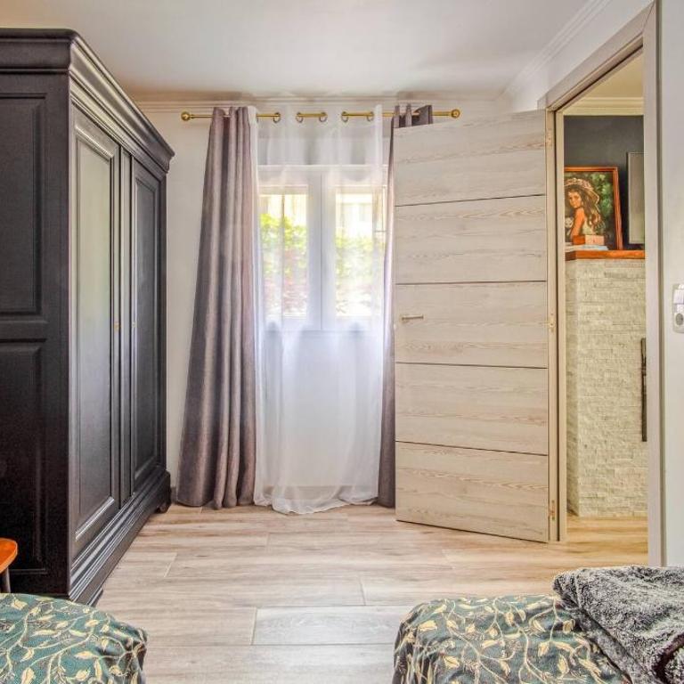 Maison avec cheminée et jardin près des commerces - Casa con 1 Camera da Letto - 14