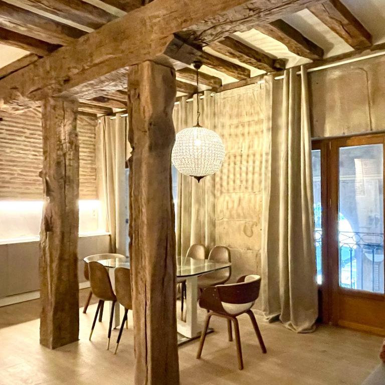 Lauramer Plaza Nueva - Three-Bedroom Apartment - 7
