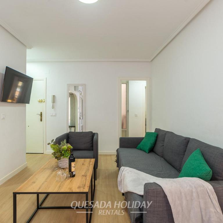 100mt to beach apartment centre Torrevieja - Apartamento de 2 dormitorios - 33