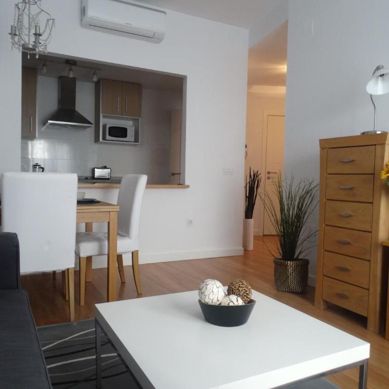 Málaga Apartamentos - Montaño, 18 - One-Bedroom Apartment - 9