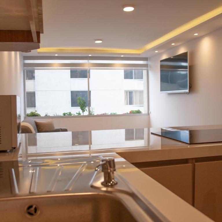 Suite De Lujo Dentro De Centro Comercial - Apartamento - 7