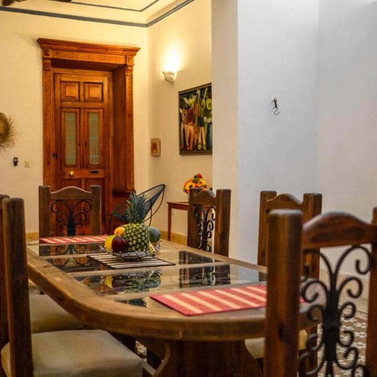 Casa Armadillo, colonial house with pool - Two-Bedroom House - 14