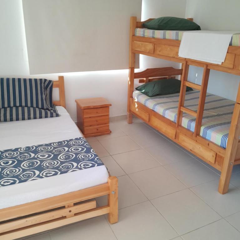 Casa de piedra - Casa de 5 dormitorios - 2