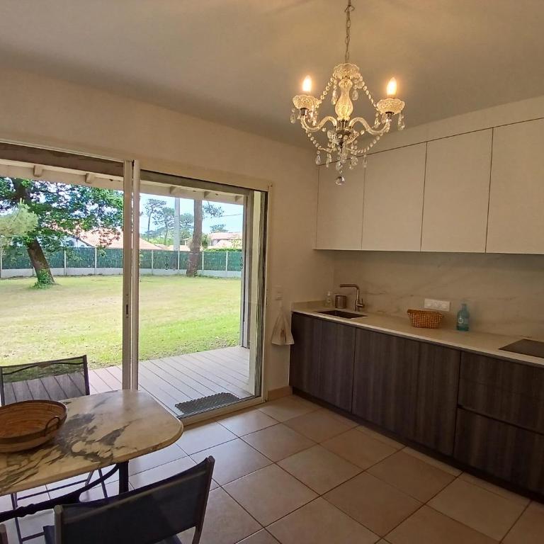 Spacieuse maison familiale 11 pers. avec jardin près du port de Capbreton - FR-1-239-1001 - Maison 5 Chambres - 7