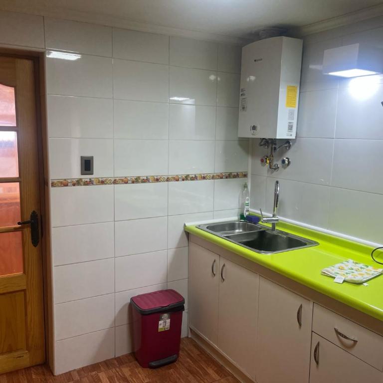 Hostal Español Coyhaique - Apartamento Estándar - 14