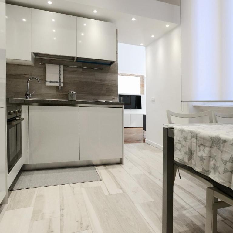 Castelfidardo Apartment - Appartamento Deluxe - 10
