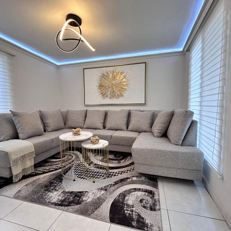 Hermoso Departamento - Two-Bedroom Apartment - 1