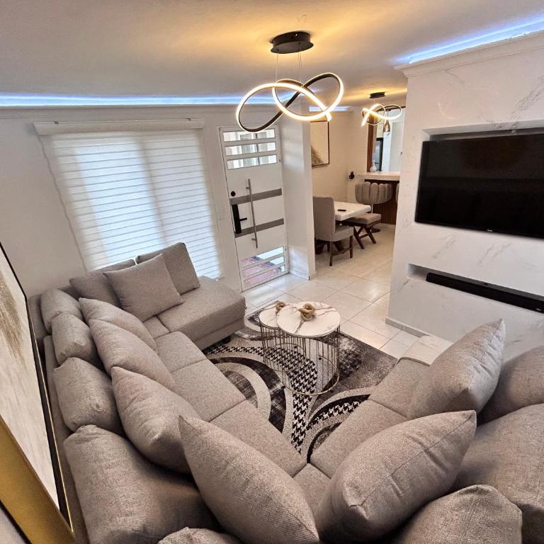Hermoso Departamento - Two-Bedroom Apartment - 64
