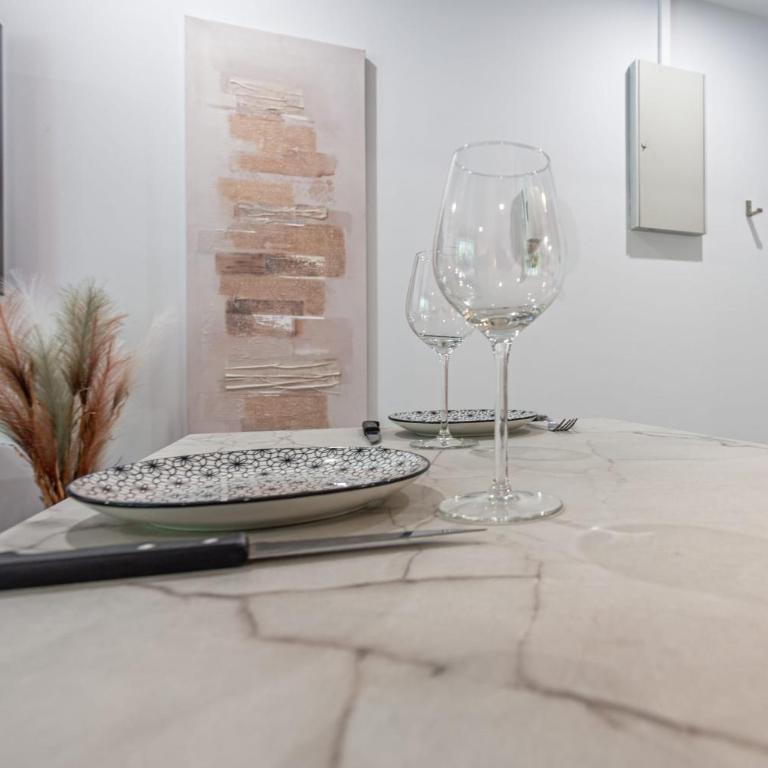 Le Bonlieu 3 - Joli studio avec balcon en plein coeur de la ville - Appartement - 15