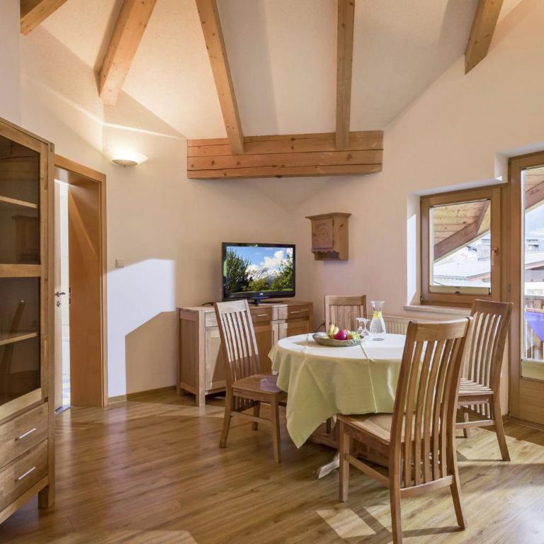 Apartment in Kaltenbach near Ski Lift - One-Bedroom Apartment - 2