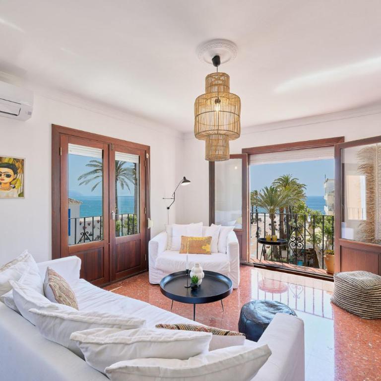 Balcon de Europa in Nerja by Solaga Holiday Homes - Apartamento con vistas y balcón - 5